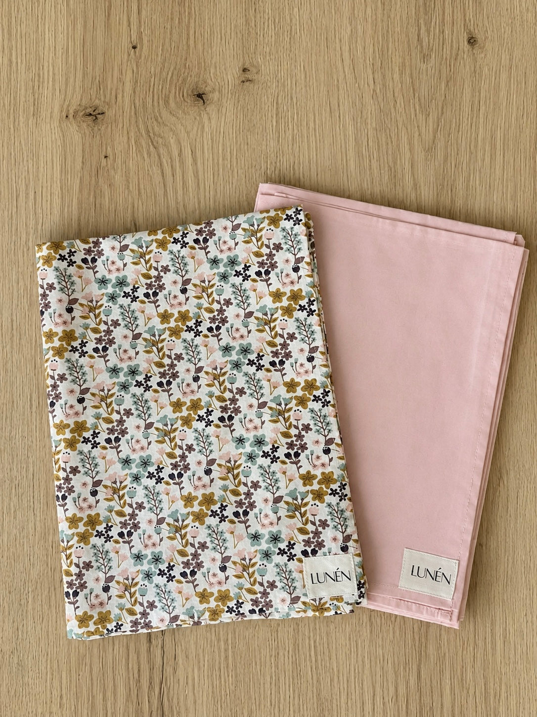 Baby sheets set (Flowers)