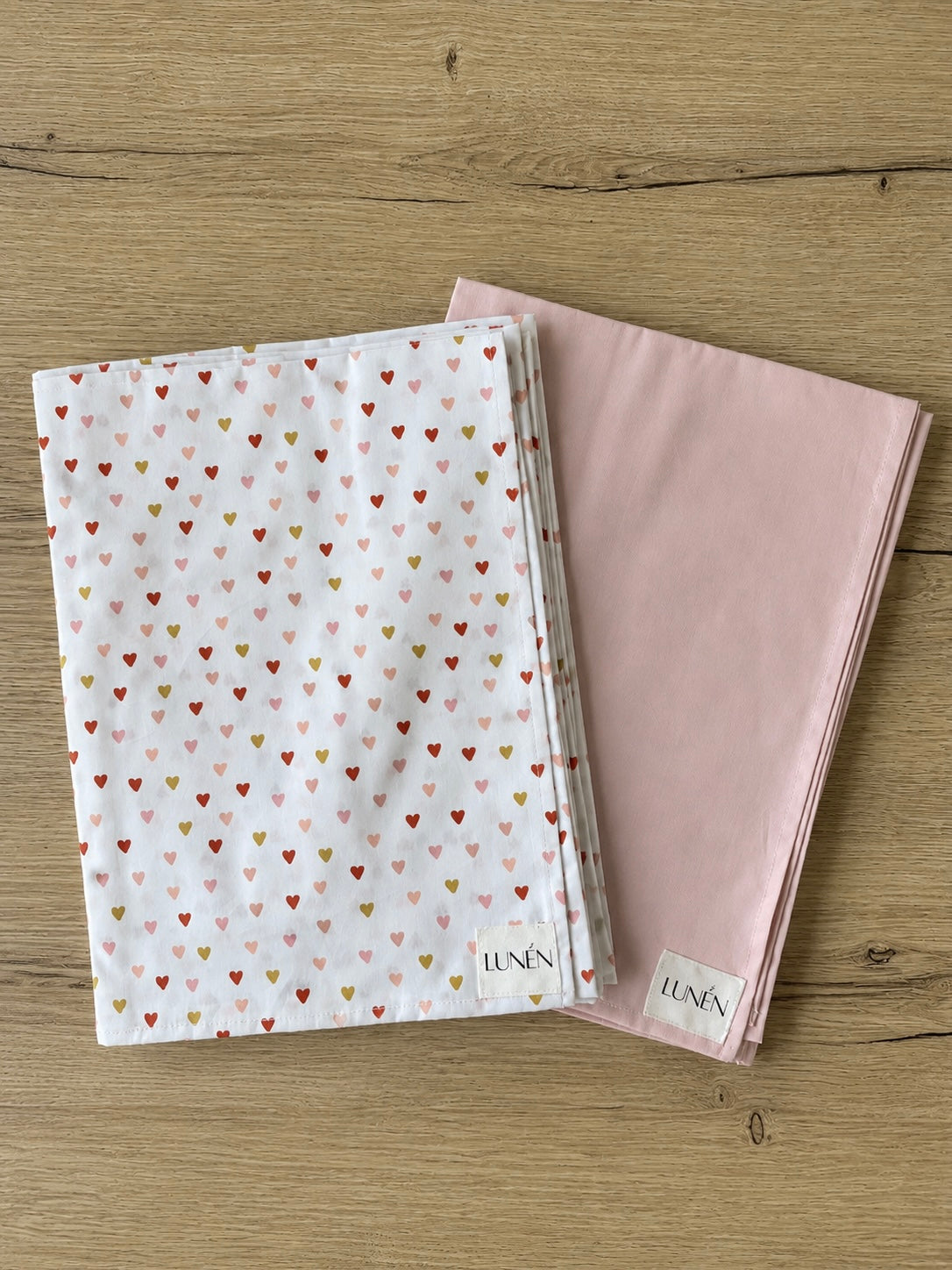 Baby sheets set (Hearts)